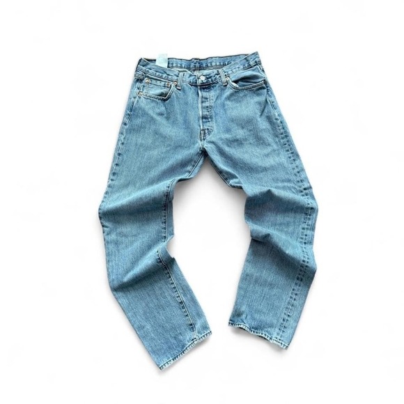 Levi's 501 Original Fit Jeans - Men's 34x34 (32L) - Light Wash Vintage Denim - Picture 1 of 6